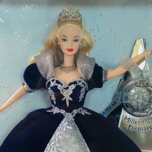Millennium Princess Barbie Doll Holiday Special Edition 1999 Mattel 24154 NRFB